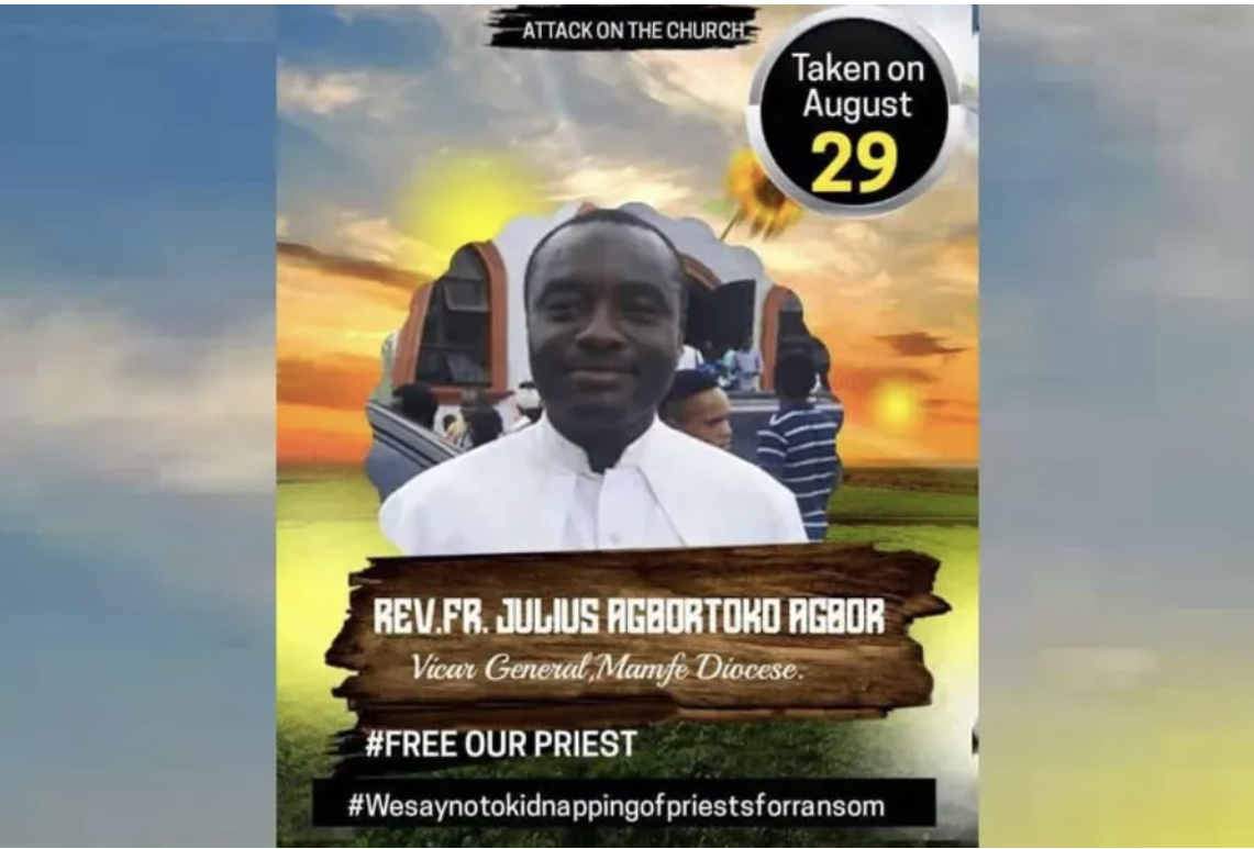 Msgr. Julius Agbortoko, tổng đại diện của giáo phận Cameroon’s Mamfe, người bị quân ly khai bắt cóc vào ngày 29 tháng 8 năm 2021. (ảnh: Giáo phận Mamfe / Facebook)