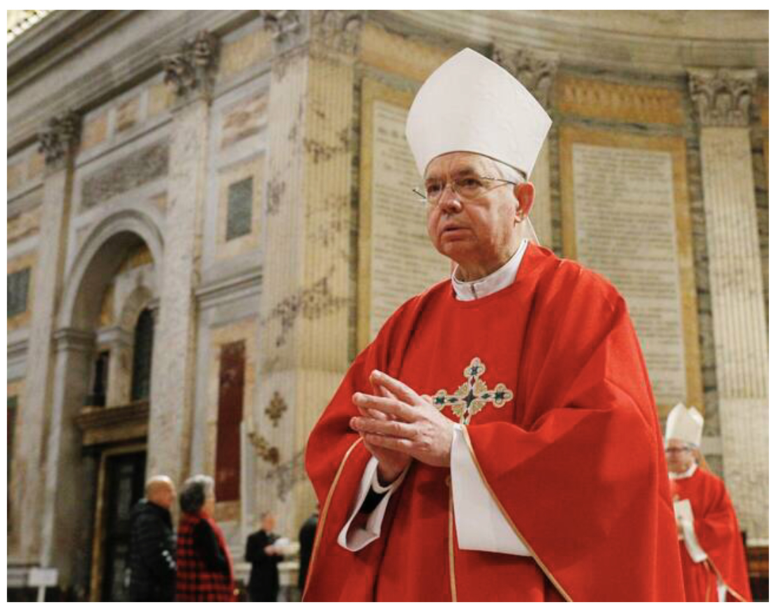 Đức Tổng Giám mục José H. Gomez Địa phận Los Angeles, Chủ tịch Hội đồng Giám mục Công giáo Hoa Kỳ, được nhìn thấy tại Vương cung thánh đường Thánh Paul Bên ngoài Bức tường ở Rome vào ngày 31 tháng 1 năm 2020 (Ảnh CNS / Paul Haring)