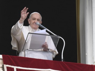 Đức Thánh Cha Phanxicô chia sẻ trong giờ Kinh Truyền Tin Vatican, ngày 27 tháng 2 năm 2022 (Ảnh: Truyền thông Vatican)