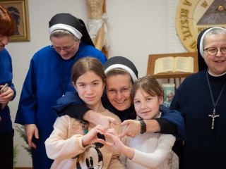 Siostry-Sluzebniczki-i-Siostry-Salezjankami-Ksiedza-Bosko-w-Przemyslu5
