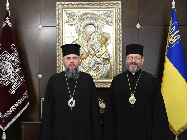 Đức Tổng Giám mục Sviatoslav Shevchuk và Đức Tổng Giám mục Epiphanius I của Ukraine đã thảo luận về tầm quan trọng của sự hợp tác trong chiến tranh tại cuộc gặp gỡ của họ ở thủ đô Kyiv của Ukraine vào ngày 23 tháng 3 (Ảnh: ugcc.ua)