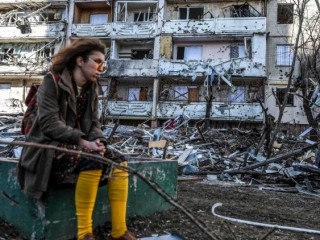 Sự tàn phá của chiến tranh tại Ukraine (Ảnh: ANSA)