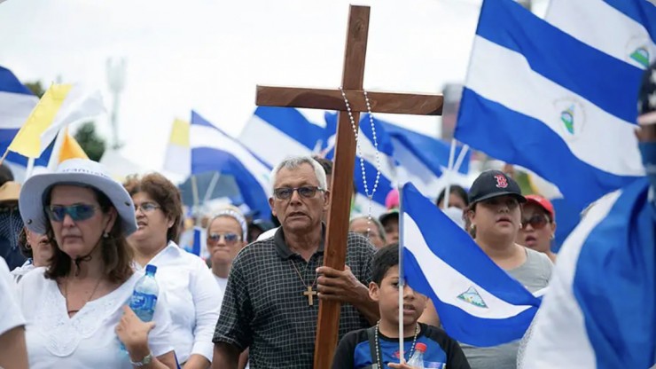 Các tín hữu tại Nicaragua tham gia cuộc hành hương ủng hộ các Giám mục, ngày 28 tháng 7 năm 2018 (Ảnh: Javier Ruiz / Facebook Tổng Giáo phận Managua)