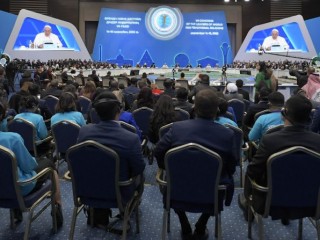 Đức Thánh Cha Phanxicô phát biểu tại Đại hội các nhà Lãnh đạo Thế giới và các Tôn giáo Truyền thống lần thứ VII vào ngày 15 tháng 9 tại thủ đô Nur-Sultan, Kazakhstan (Ảnh: Truyền thông Vatican)