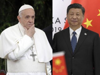Đức Thánh Cha Phanxicô, bên trái, ngày 7 tháng 5 năm 2019 và Chủ tịch Trung Quốc Tập Cận Bình, bên phải, vào ngày 29 tháng 6 năm 2019 (Ảnh: AP)