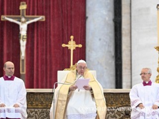 Đức Thánh Cha Phanxicô chia sẻ trong Thánh lễ tuyên phong Chân Phước cho Đức Gioan Phaolô I tại Quảng trường Thánh Phêrô hôm Chúa nhật ngày 4 tháng 9 (Ảnh: Truyền thông Vatican)