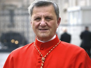 Đức Hồng Y Mario Grech rời Vương Cung Thánh Đường Thánh Phêrô sau Công nghị Hồng y thiết lập 13 vị Hồng y mới vào ngày 28 tháng 11 năm 2020 (Ảnh: Stefano Spaziani / dpa / AP Images)