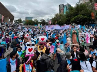 Cuộc tuần hành ủng hộ phụ nữ, sự sống và hòa bình diễn ra hôm Chúa nhật, ngày 9 tháng 10 năm 2022, ở Mexico (Ảnh: Twitter @Afavormujervida)