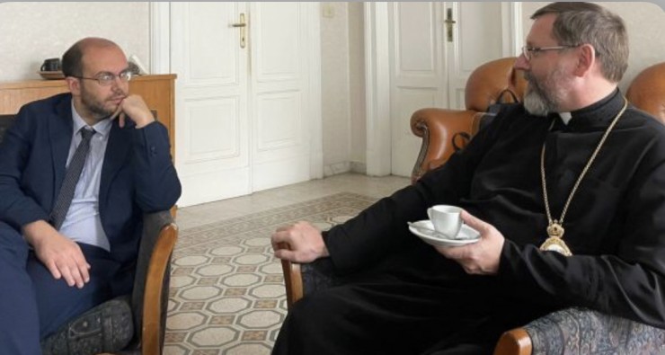 Andrea Gagliarducci nói chuyện với Chân Phước Sviatoslav Shevchuk của Ngài. Tổng Giám mục của Giáo hội Công giáo Hy Lạp Ukraine)