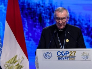 Đức Hồng y Pietro Parolin, Quốc Vụ Khanh Vatican, phát biểu tại COP27, Hội nghị của các bên tham gia Công ước khung của Liên hợp quốc về Biến đổi khí hậu lần thứ 27 của Liên hợp quốc về Biến đổi Khí hậu, tại Sharm el-Sheikh, Ai Cập, ngày 8 tháng 11 năm 2022 (Ảnh chụp màn hình CNS / UNFCCC)