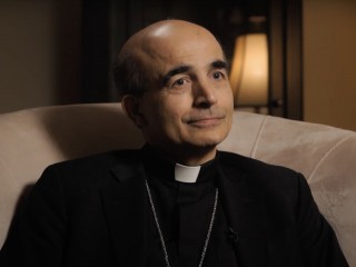 Đức Giám mục Abdallah Elias Zaidan của Giáo phận Đức Mẹ Liban ở Los Angeles là Chủ tịch tân cử của Ủy ban Giám mục Hoa Kỳ về Công lý và Hòa bình Quốc tế (Ảnh chụp màn hình video YouTube)