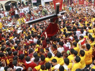 Quang cảnh cuộc rước  bức tượng Chúa Chịu Nạn Black Nazarene ở Manila (Ảnh: Tổng Giáo phận Manila)