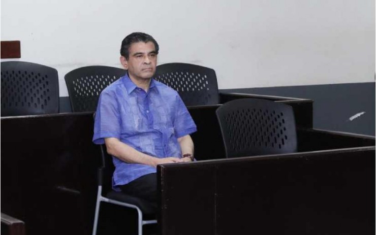 Đức Giám mục Rolando Álvarez xuất hiện tại một phòng xử án ở Nicaragua vào ngày 13 tháng 12, nơi ngài bị buộc tội âm mưu chống phá nhà nước. Vị Giám chức đã tiếp tục bị xét xử vào ngày 10 tháng 1 (Ảnh: Tòa án tư pháp Nicaragua)