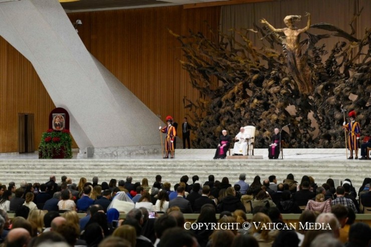 Đức Thánh Cha Phanxicô chia sẻ trong buổi tiếp kiến chung hàng tuần vào ngày 11 tháng Giêng tại Đại thính đường Phaolô VI của Vatican (Ảnh: Truyền thông Vatican) 
