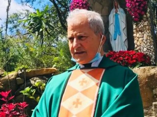 Cha Cosimo Damiano Muratori (Ảnh: Dề nthowf Tôi Tớ Chúa Odorico D Andrea)