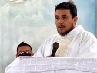 Cha Oscar Benavidez (Ảnh: Giáo xứ Chúa Thánh Thần Mulukukú, Nicaragua)
