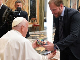 Đức Thánh Cha Phanxicô với các nhà lãnh đạo doanh nghiệp Mỹ Latinh (Ảnh: Truyền thông Vatican)