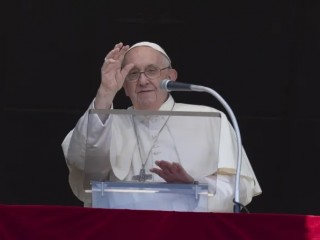 Đức Thánh Cha Phanxicô chia sẻ trong giờ Kinh Truyền Tin Chúa nhật, ngày 25 tháng 6 (Ảnh: truyền thông Vatican)