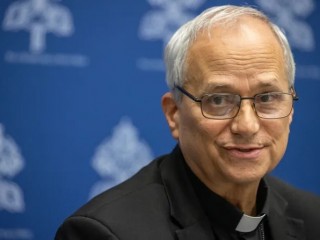 Đức Hồng Y Robert Francis Prevost, người đã giữ chức Tổng Trưởng Bộ Giám mục kể từ ngày 12 tháng 4 năm 2023 (Ảnh: Daniel Ibáñez/EWTN News)