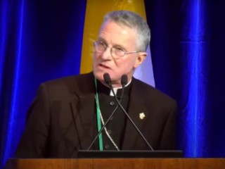 Đức Tổng Giám mục Timothy Broglio, Chủ tịch Hội đồng Giám mục Công giáo Hoa Kỳ (USCCB), phát biểu tại phiên họp toàn thể mùa thu của USCCB ngày 14 tháng 11 năm 2023 (Ảnh: video USCCB)