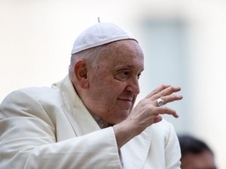 Đức Thánh Cha Phanxicô trong buổi tiếp kiến chung vào ngày 22 tháng 11 năm 2023 (Ảnh: Daniel Ibanez/CNA)