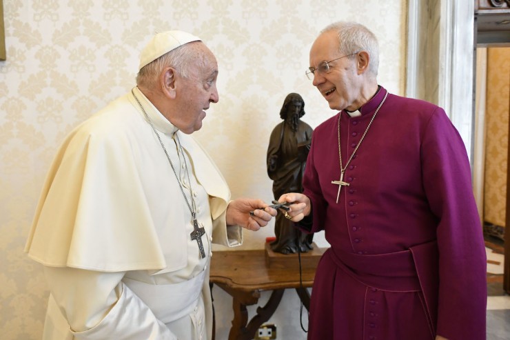 Đức Thánh Cha Phanxicô và Đức Tổng Giám mục Địa phận Canterbury trong cuộc gặp gỡ tại Vatican (Ảnh: Truyền thông Vatican)