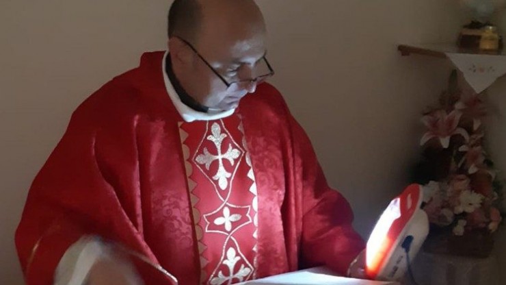 Linh mục Gabriel Romanelli, Cha sở của Giáo xứ Thánh Gia ở thành phố Gaza (Ảnh: Vatican News)