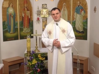 Cha Oleksandr Zelinskyi, giám đốc EWTN Ukraine (Ảnh chụp màn hình của bài đăng trên Facebook)