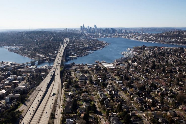 Hình ảnh từ trên không của Seattle được chụp vào ngày 16 tháng 3 năm 2020 (Ảnh: Lindsey Wasson/Reuters qua CNS)