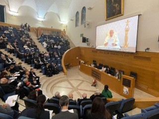 Đức Thánh Cha Phanxicô gửi thông điệp video tới Hội nghị quốc tế “100 năm Công đồng Trung Hoa: Giữa lịch sử và hiện tại" (Ảnh: Vatican News)