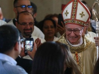 Đức Hồng Y Pietro Parolin tại Jordan (Ảnh: AFP)