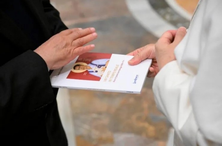 Đức Thánh Cha Lêô XIV tiếp kiến các Sư Huynh Trường Kitô giáo, do Thánh Gioan La San sáng lập, vào ngày 15 tháng 5 tại Vatican (@ Truền thông Vatican)