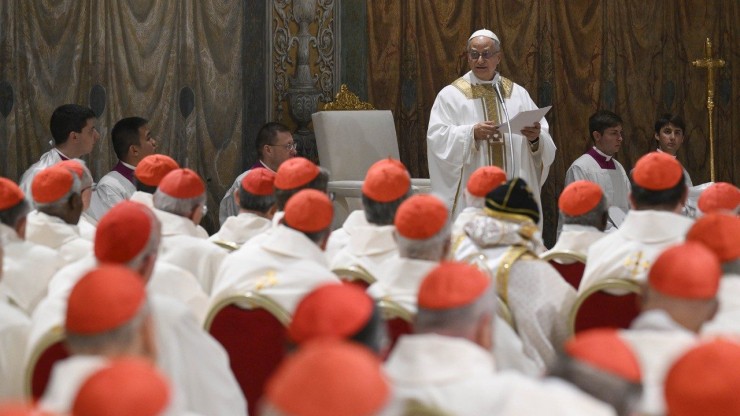 Đức tân Giáo hoàng Lêô XIV chủ sự Thánh lễ với các Hồng y (Ảnh: Vatican News)