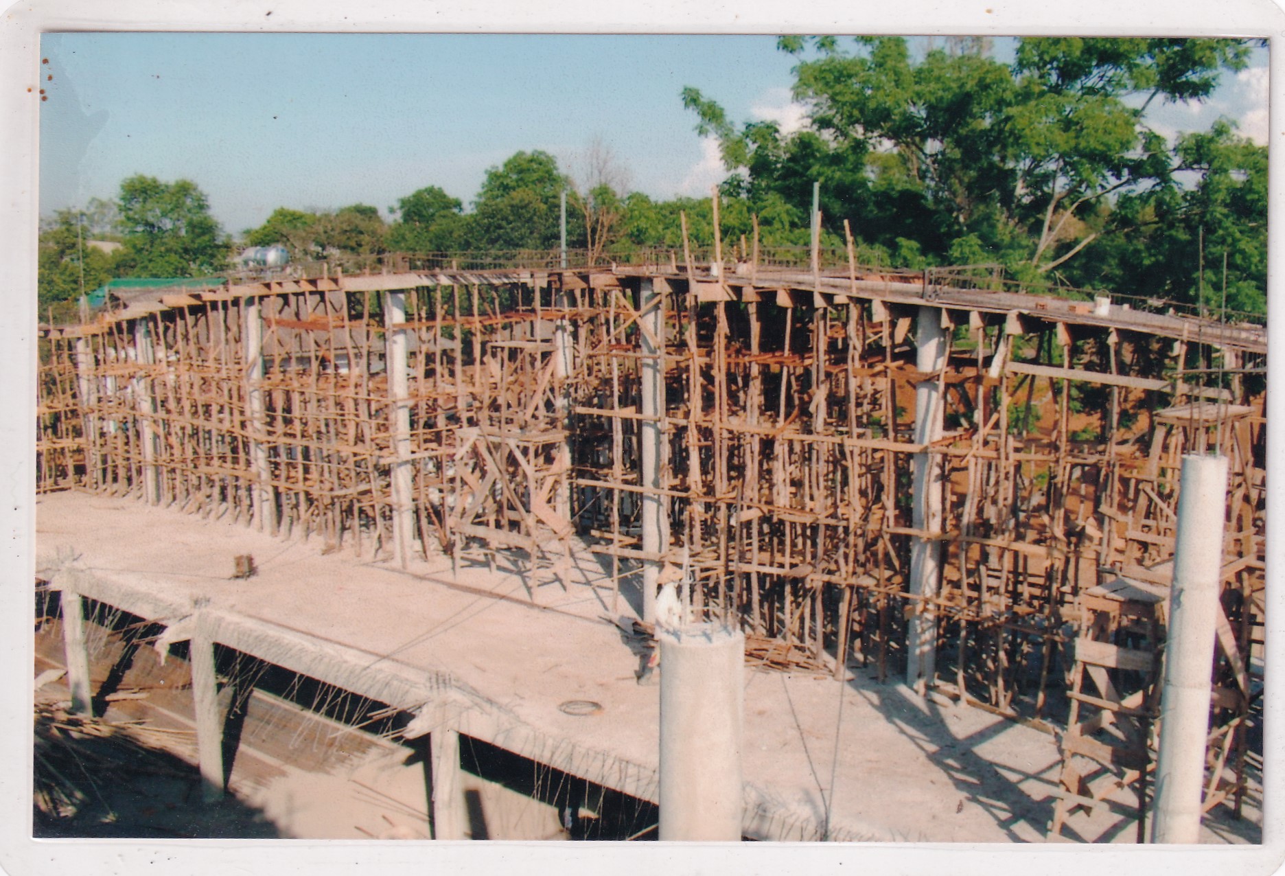 Xây dựng nhà thờ Plei Chuêt - Hình ảnh tư liệu Giáo xứ