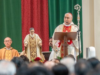 Đức Hồng Y William Goh chia sẻ trong Thánh lễ tưởng nhớ 50 năm ngày mất của Thánh Josemaria Escriva, được tổ chức vào ngày 28 tháng 6 )Ảnh: Opus Dei Singapore)