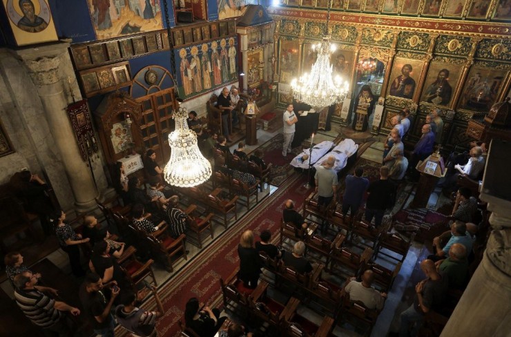 Hậu quả của cuộc tấn công của Israel vào Nhà thờ Thánh Gia ở Thành phố Gaza (Ảnh: Vatican News)
