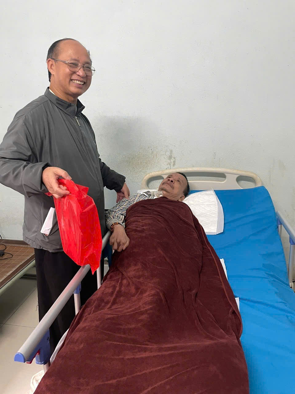 z7199204398926_6a1cb5ec8e853e292a5568816b29122e