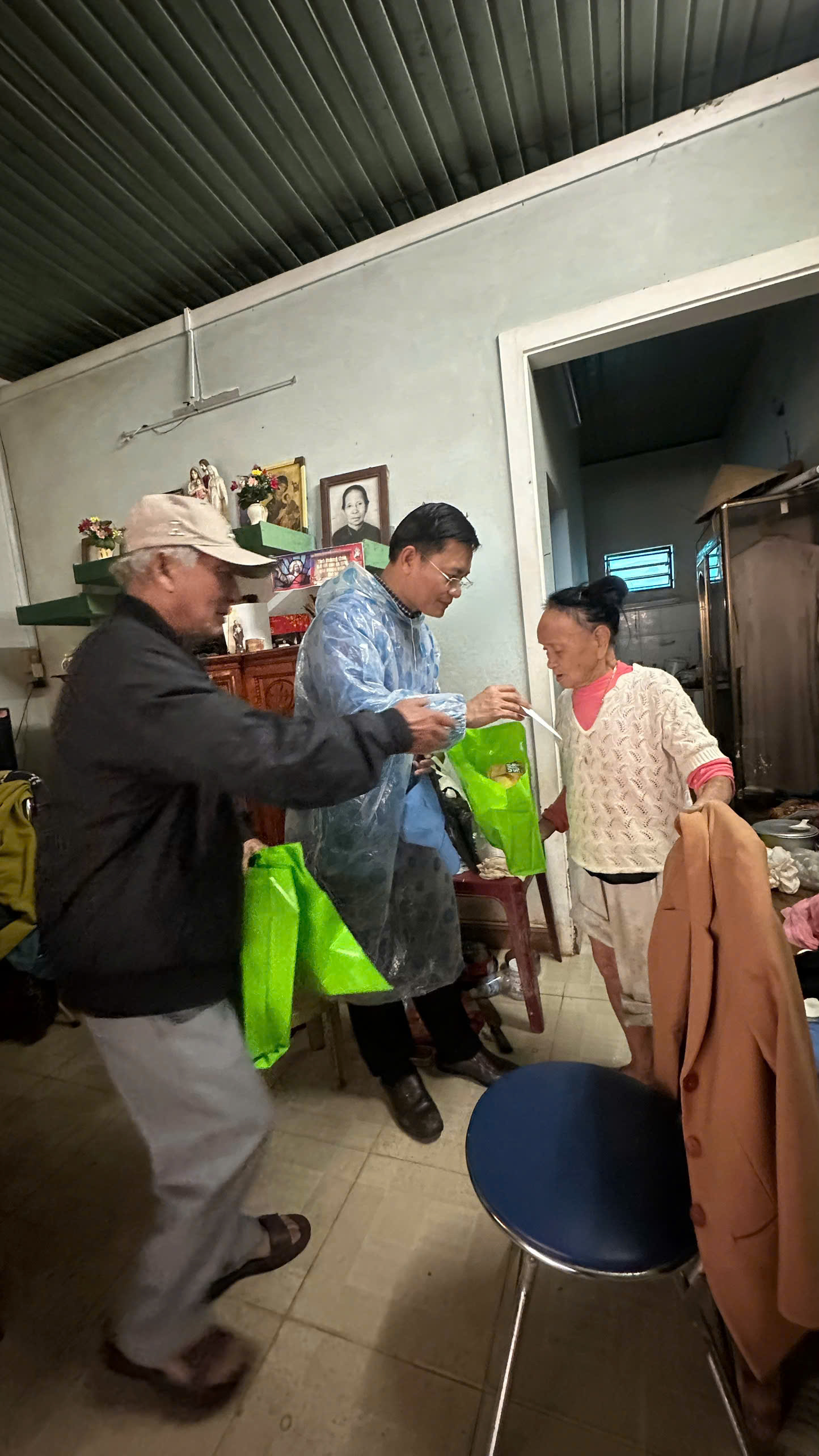 z7199204902985_7573d4f336df3e4763c62f9d480534a5