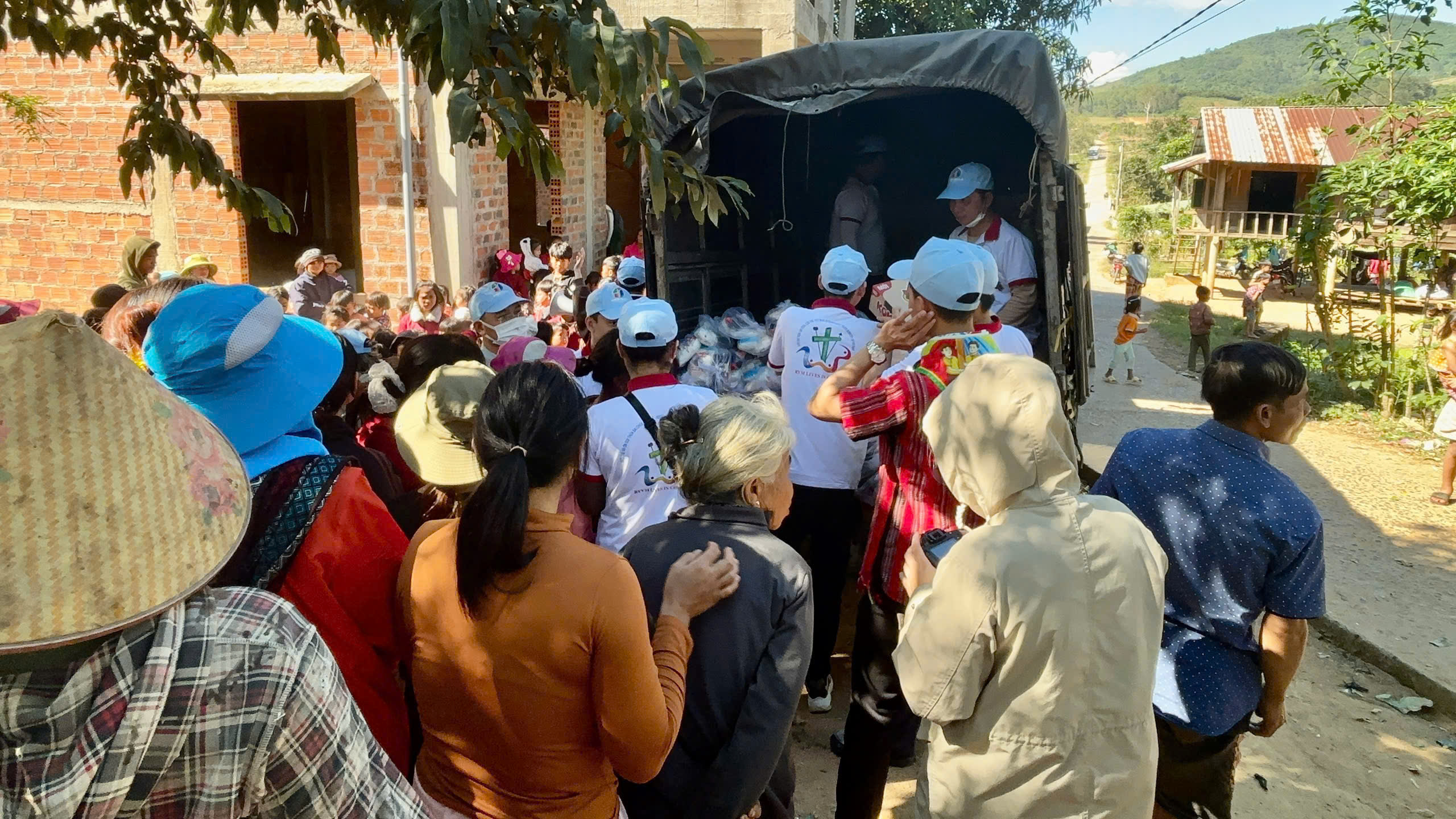 z7331210678090_6ab0df28a1d6f8bd5a40838f850a87fe