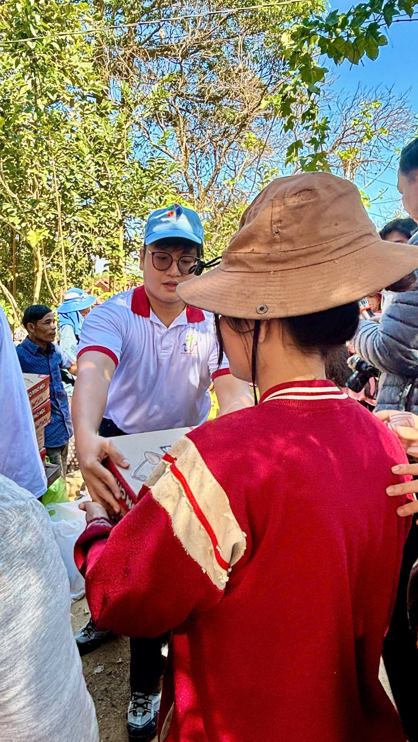 z7331210796451_b9e0806cab2fe686bcfe39f431e6a66c