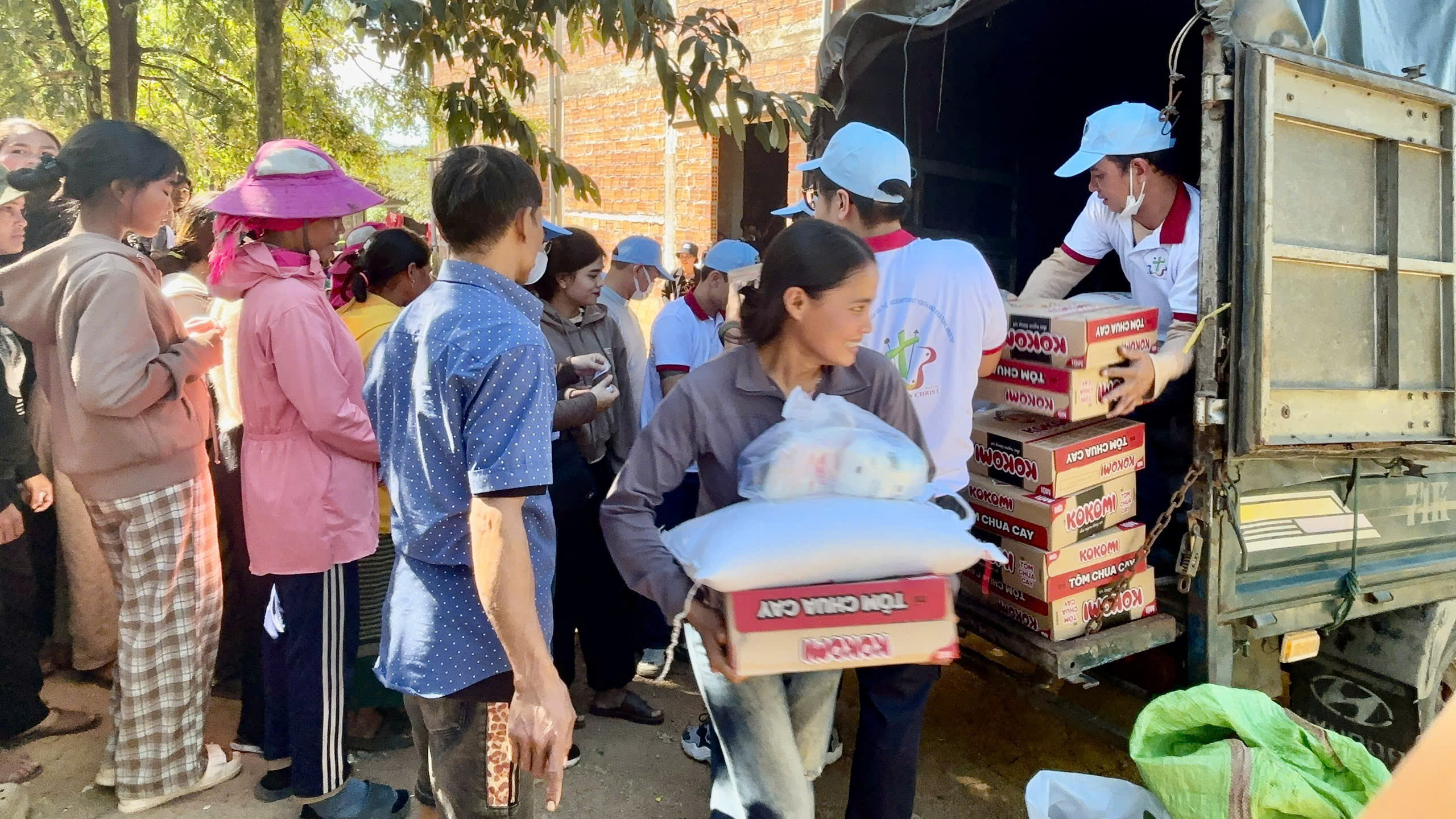 z7331210818843_e50136af230632bbe2e6e75ab9dacd3b