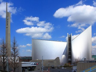 Nhà thờ St. Mary, Tokyo (Ảnh: Kakidai – Own work, CC BY-SA 3.0, Link)