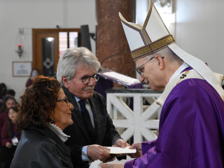 Đức Giáo hoàng Leo XIV cử hành Thánh lễ tại Giáo xứ Chúa Thăng Thiên ở Rôma vào ngày 1 tháng 3 năm 2026 (Ảnh: Truyền thông Vatican)