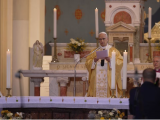 Đức Thánh Cha Lêô XIV cử hành Thánh lễ tại Vương cung Thánh đường Thánh Augustinô ở Annaba, Algeria, ngày 14 tháng 4 năm 2026 (Ảnh: Patrick Leonard/ EWTN News)