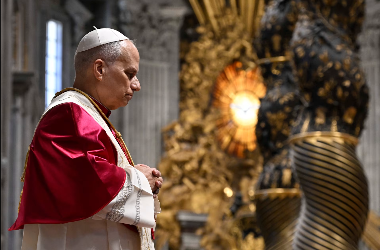 Đức Thánh Cha Lêô XIV chủ sự buổi cầu nguyện tại Vương cung Thánh đường Thánh Phêrô vào thứ Bảy, ngày 11 tháng 4 năm 2026(Ảnh @Truyền thông Vatican)