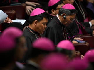 Các Giám mục tập trung tại Hội trường Thượng Hội đồng (Ảnh @Truyền thông Vatican)