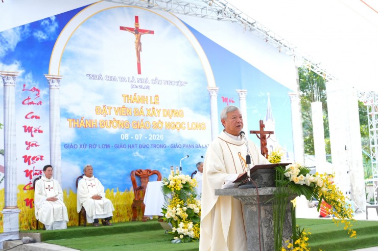 Lễ Đặt Viên Đá