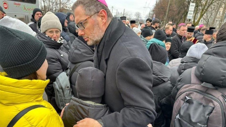Đức Tổng Giám mục Kulbokas tại Ternopil (Ảnh: Vatican News)